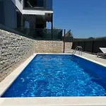 Apartment Masa